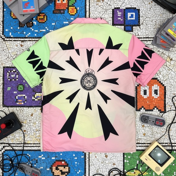 Gloomy Rainbows Button-Up Graphic Shirt Pastel Regular - Picture 2 of 10